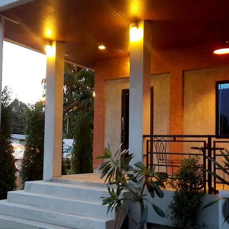 Toffee House Hotel Nakhon Nayok Exterior photo