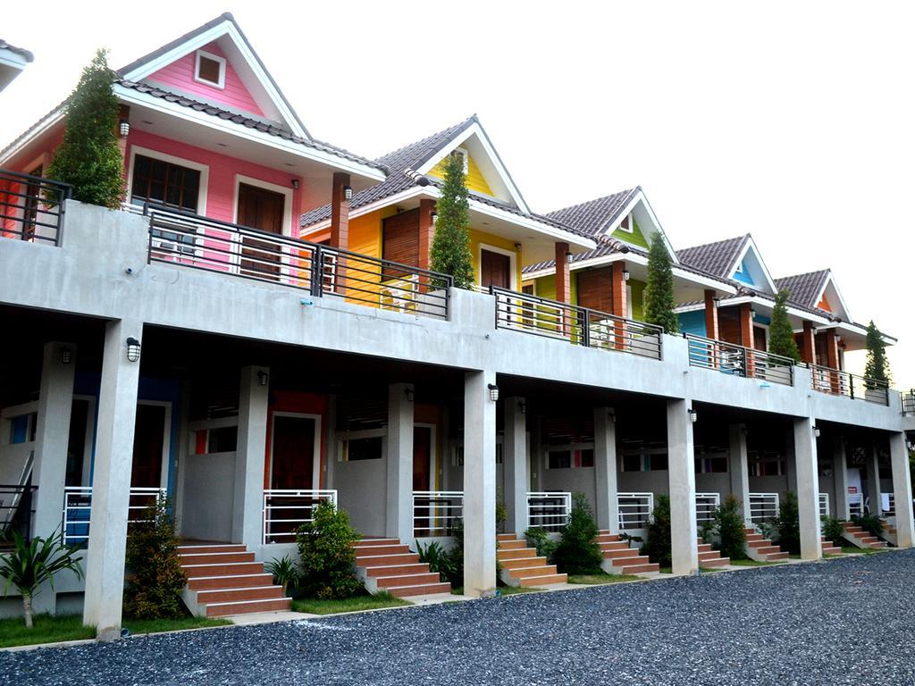 Toffee House Hotel Nakhon Nayok Room photo
