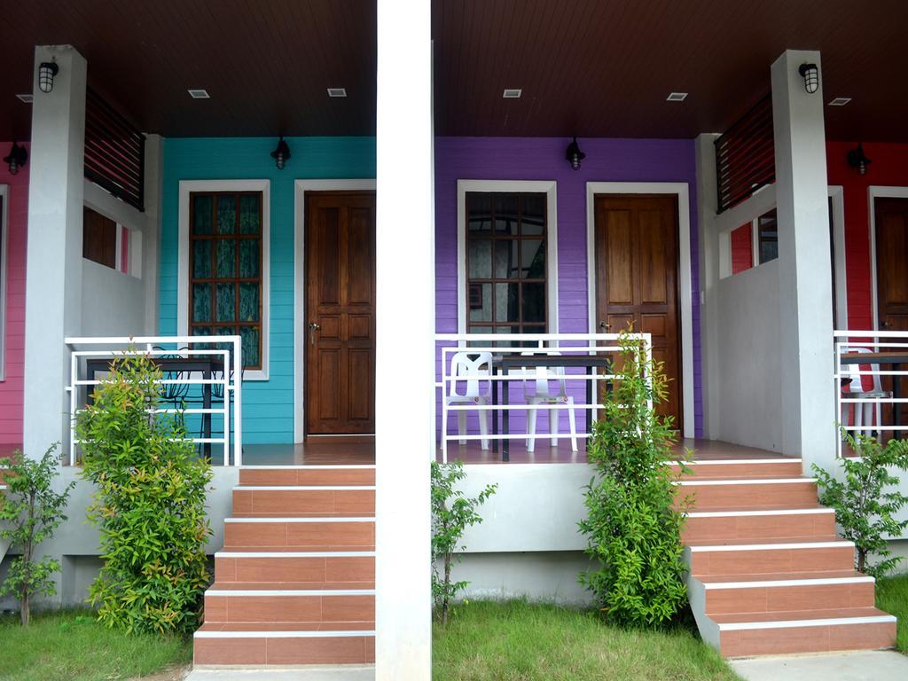 Toffee House Hotel Nakhon Nayok Room photo