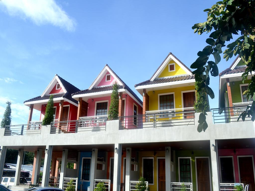 Toffee House Hotel Nakhon Nayok Exterior photo